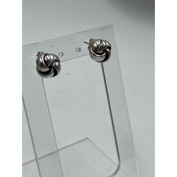 Sterling silver love knot stud‎ earrings - Picture 11 of 16